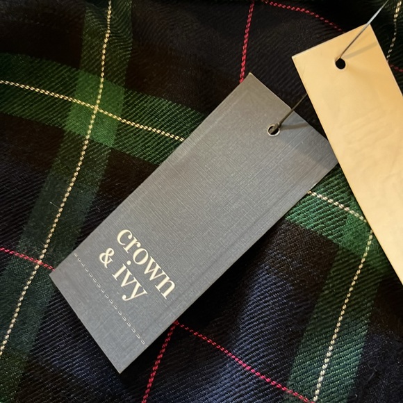Crown & Ivy Plaid Bow Top NWT - Picture 6 of 7